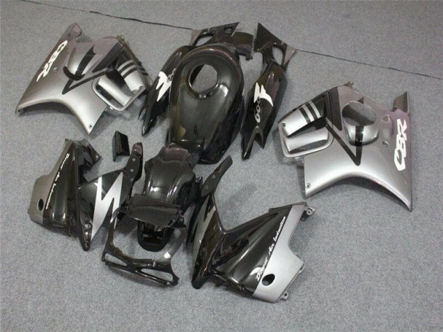 Honda CBR 600 F3 1995-1998 - Noir Honda CBR 600 F3 1995-1998 - Noir