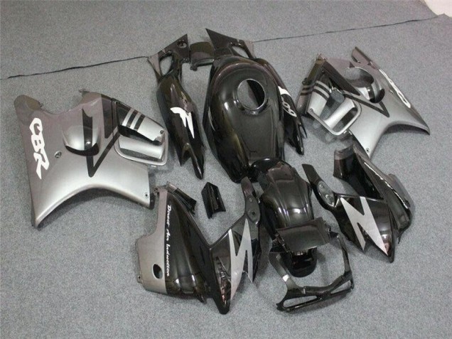 Honda CBR 600 F3 1995-1998 - Noir Honda CBR 600 F3 1995-1998 - Noir