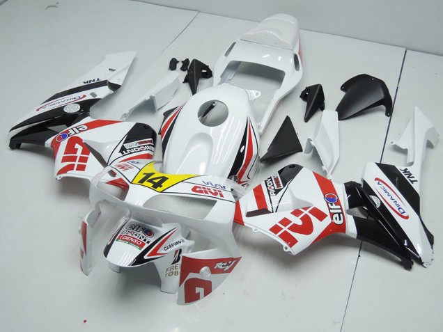 Honda CBR 600 RR 2003-2004 - Givi Honda CBR 600 RR 2003-2004 - Givi