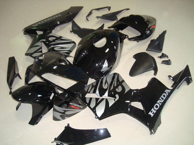 Honda CBR 600 RR 2005-2006 - Noir Blanc Flamme Honda CBR 600 RR 2005-2006 - Noir Blanc Flamme