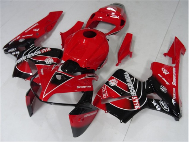 Honda CBR 600 RR 2005-2006 - Rouge Noir Honda CBR 600 RR 2005-2006 - Rouge Noir