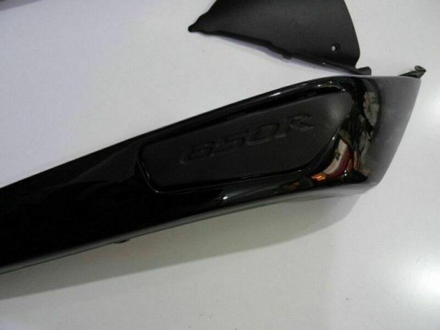 Kawasaki EX650 2009-2011 - Noir Kawasaki EX650 2009-2011 - Noir